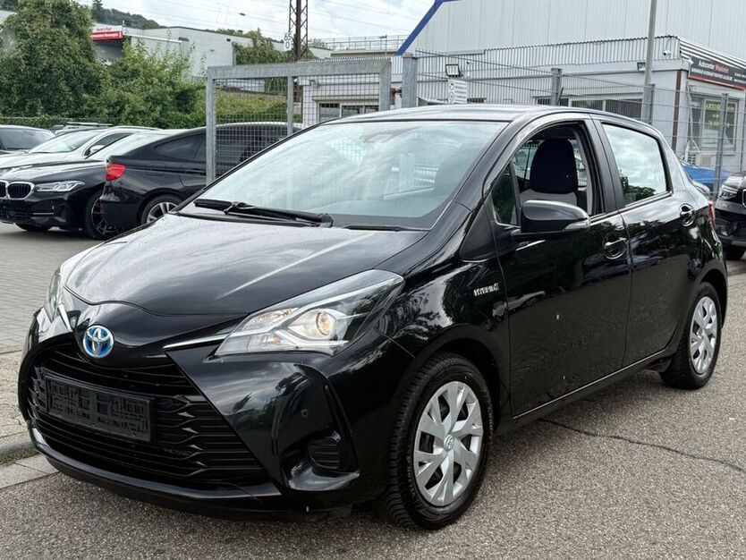 Yaris