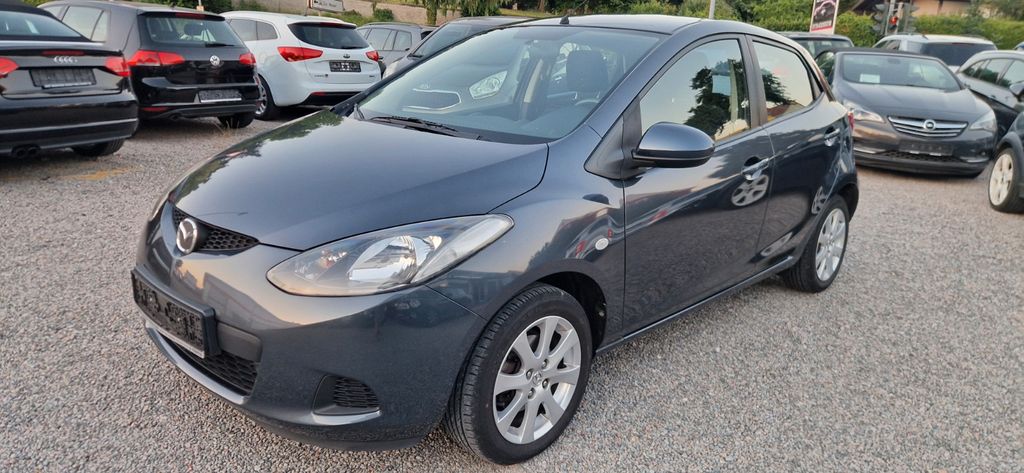 Mazda 2 78.423 km 4.800 &euro; Sinsheim- Reihen 74889