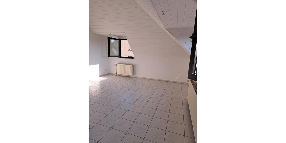 Dachgeschoßwohnung Mannheim Rheinau - 3 Zimmer, 64 m&sup2;, 199.000&euro; | Angebot:19181708