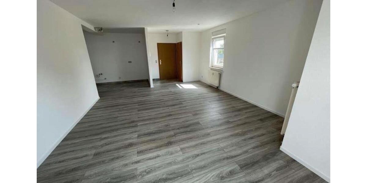 Etagenwohnung Ludwigshafen am Rhein Mundenheim - 2 Zimmer, 58 m&sup2;, 1.100&euro; | Angebot:26405792