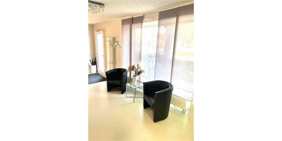 Gewerbeobjekt Wiesloch - 2 Zimmer, 96 m&sup2;, 299.000&euro; | Angebot:26419940