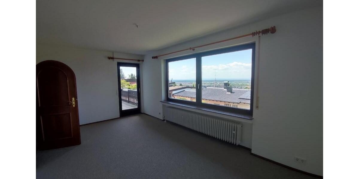 Einfamilienhaus Leimen - 7 Zimmer, 190 m&sup2;, 1.990&euro; | Angebot:21518561