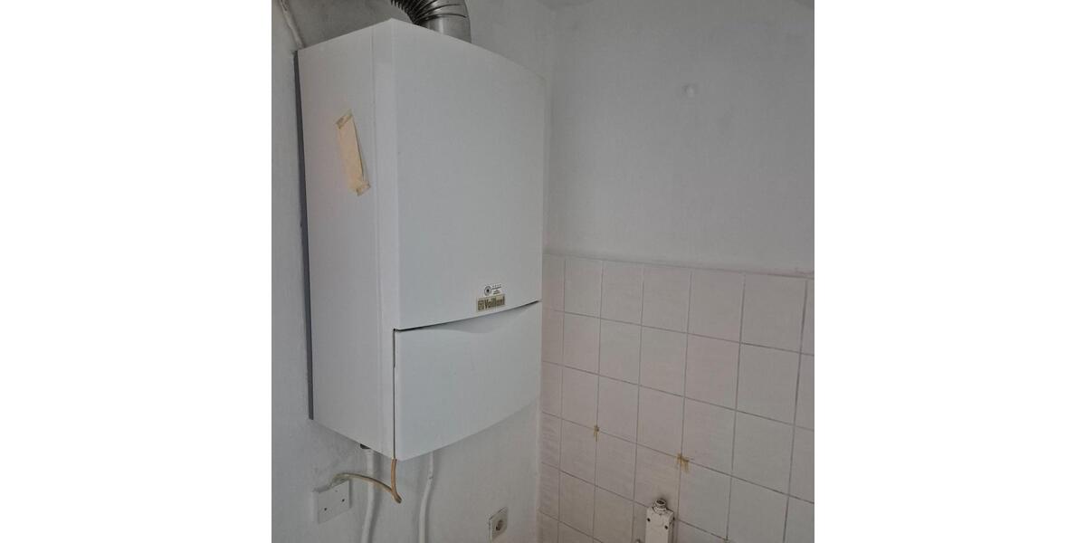 Dachgeschoßwohnung Ludwigshafen am Rhein Ludwigshafen-Oggersheim - 1 Zimmer, 29 m&sup2;, 285&euro; | Angebot:26099032