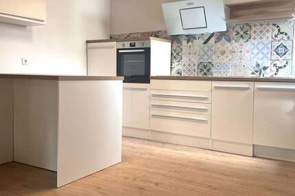 Haus Weinheim - 2.5 Zimmer, 88 m&sup2;, 1.140&euro; | Angebot:27005847
