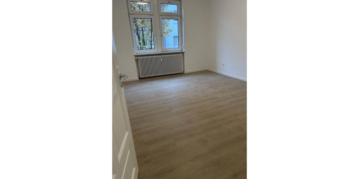 Etagenwohnung Ludwigshafen Friesenheim/Nord - 4 Zimmer, 93 m&sup2;, 295.000&euro; | Angebot:26376979