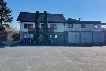 Haus zum Kaufen in Taunusstein 599.000 € 290 m²