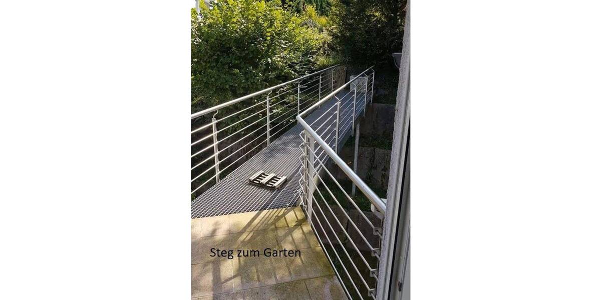Etagenwohnung Weinheim Heiligkreuz - 2 Zimmer, 76 m&sup2;, 870&euro; | Angebot:26916762