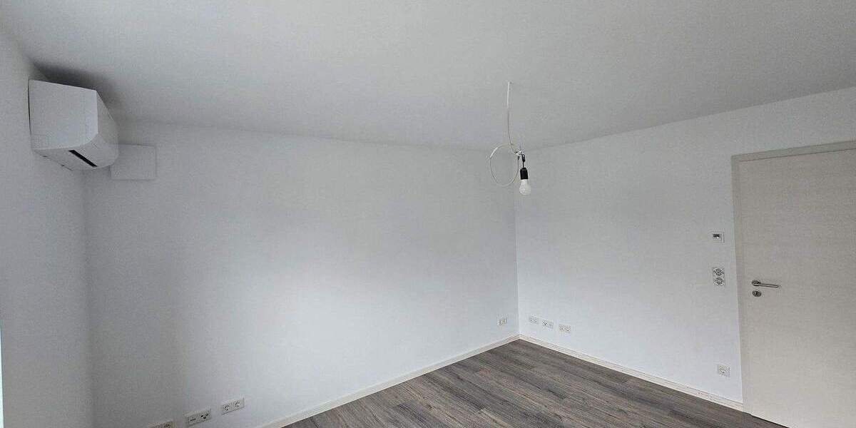 Doppelhaushälfte Römerberg Berghausen - 3 Zimmer, 80 m&sup2;, 1.600&euro; | Angebot:25654186