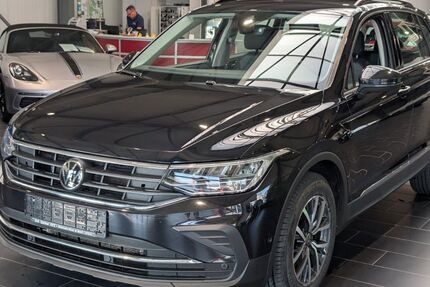 VW Tiguan 91.000 km 25.900 &euro; Weinheim 69469