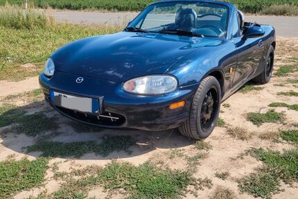 Mazda MX-5 192.300 km 3.900 &euro; Schifferstadt 67105