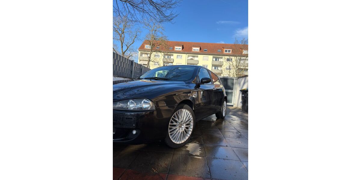 Alfa Romeo 147 125.000 km 1.600 &euro; Mannheim 68239