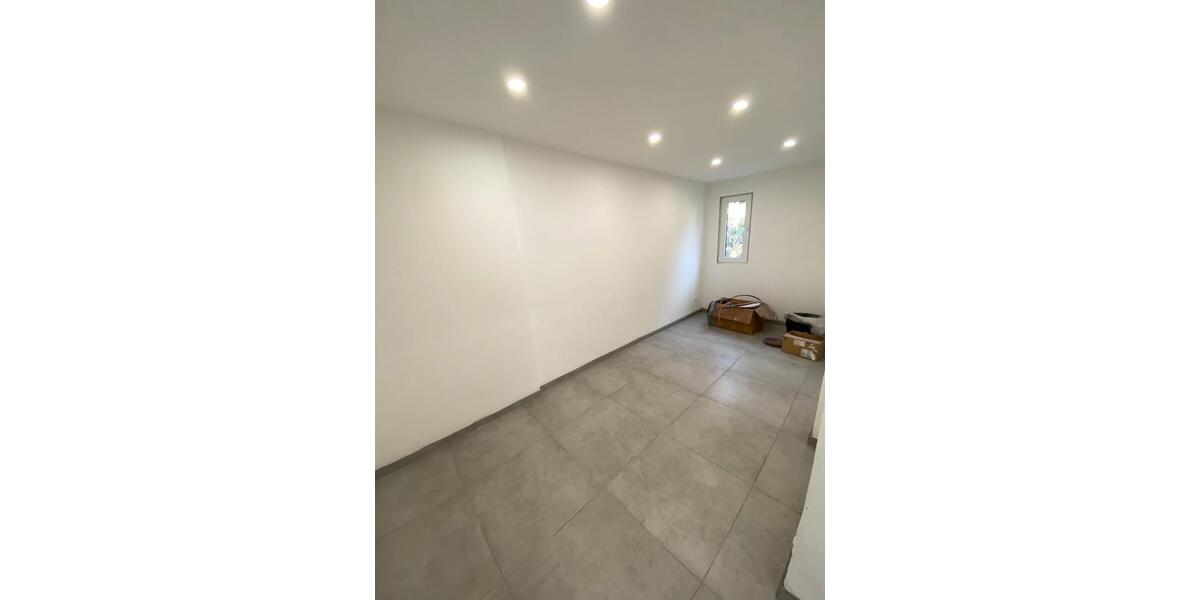 Erdgeschoßwohnung Schwetzingen - 2 Zimmer, 60 m&sup2;, 980&euro; | Angebot:24984086