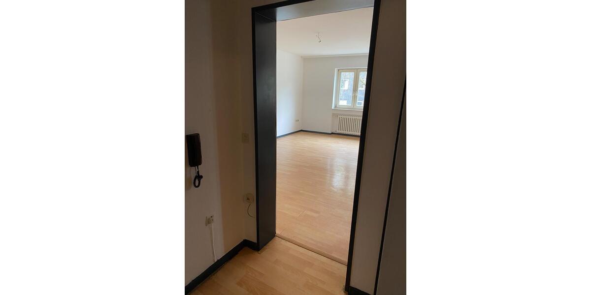 Etagenwohnung Frankenthal (Pfalz) - 3 Zimmer, 60 m&sup2;, 750&euro; | Angebot:26137449