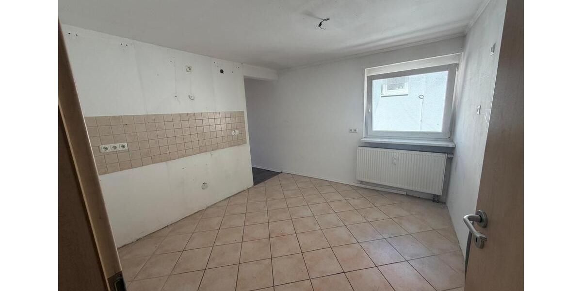 Etagenwohnung Schifferstadt - 5 Zimmer, 130 m&sup2;, 1.500&euro; | Angebot:26619916