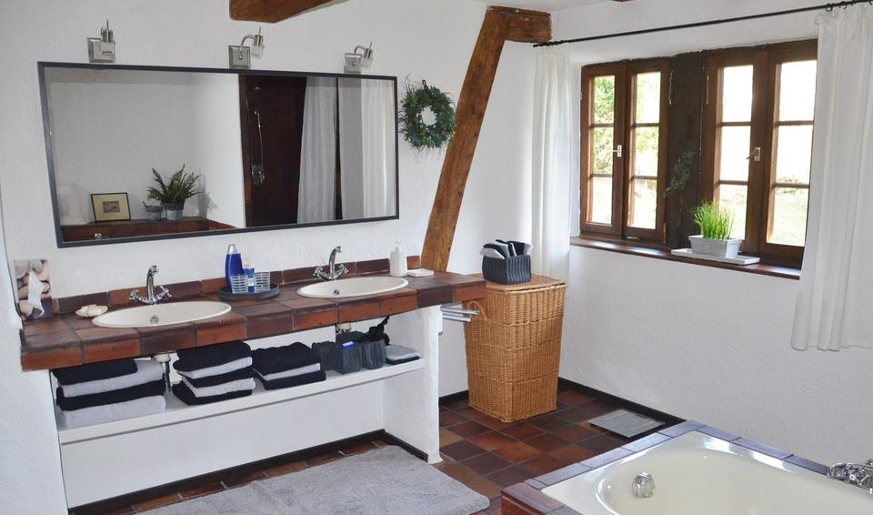 Etagenwohnung Weinheim - 5 Zimmer, 230 m&sup2;, 1.950&euro; | Angebot:26481764