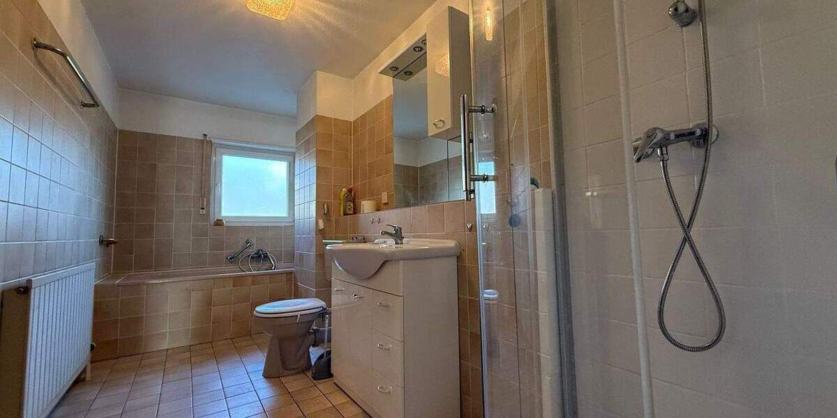 Reihenmittelhaus Mannheim Rheinau - 4 Zimmer, 122 m&sup2;, 365.000&euro; | Angebot:25336360