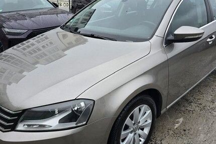 VW Passat 152.000 km 7.900 € Mannheim 68159