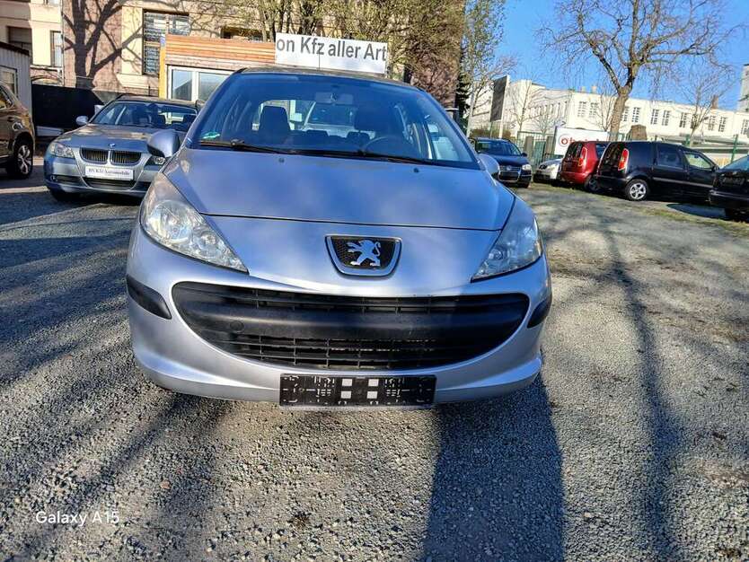 Peugeot 207 155.000 km 2.800 € Eppingen 75031
