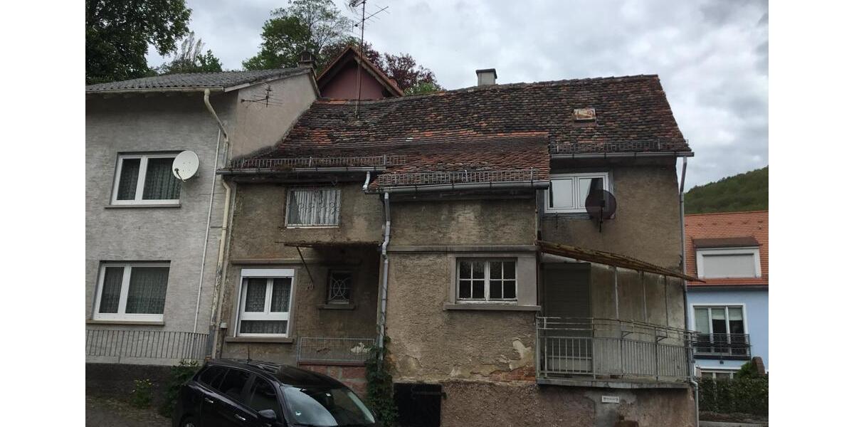 Doppelhaushälfte Neckarsteinach - 6 Zimmer, 72 m&sup2;, 120.000&euro; | Angebot:26152881
