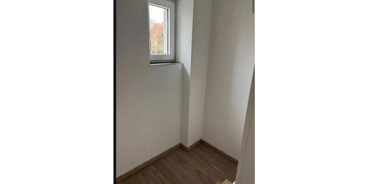 Doppelhaushälfte Sinsheim - 5 Zimmer, 175 m&sup2;, 600.000&euro; | Angebot:26891037