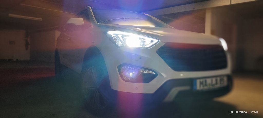 Hyundai Grand Santa Fe 209.000 km 13.900 &euro; Mannheim 68219