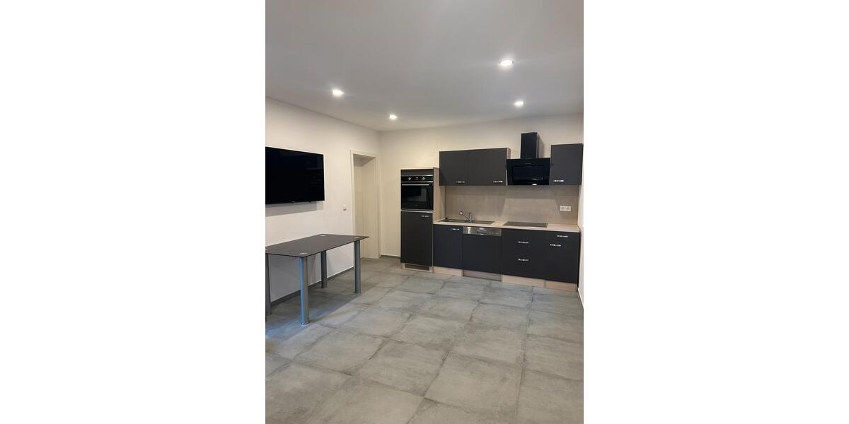 Charmante 2-Zimmer-Wohnung mit moderner Einbauküche zu vermieten 2 zimmer