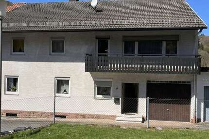 Haus Oberzent - 9 Zimmer, 163 m&sup2;, 197.000&euro; | Angebot:26190382