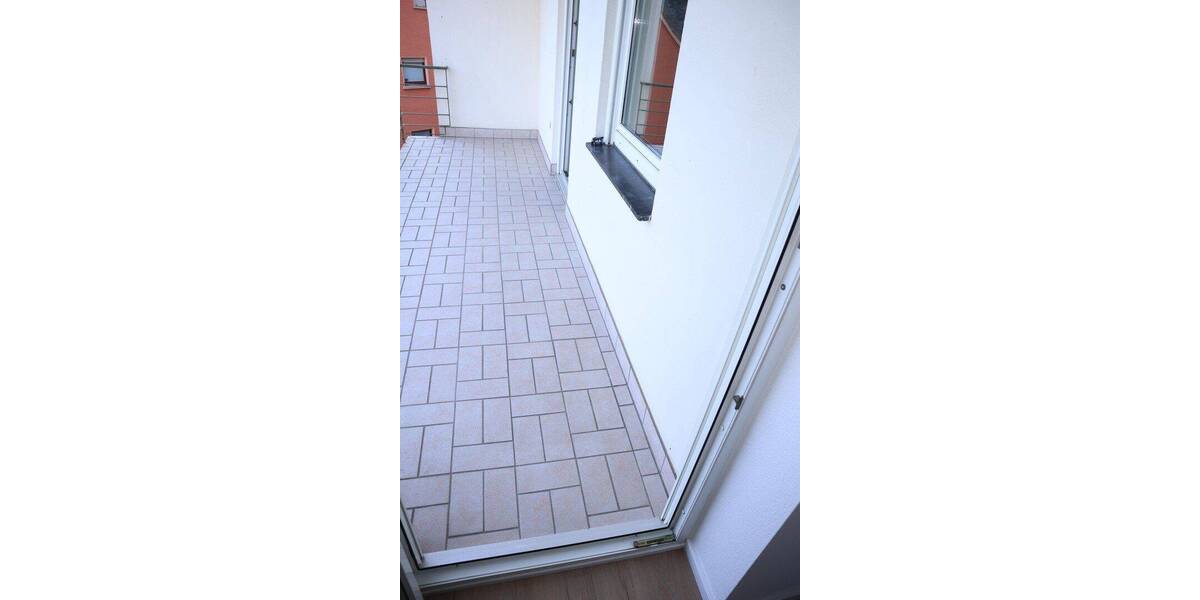 Etagenwohnung Ludwigshafen Friesenheim/Nord - 4 Zimmer, 80 m&sup2;, 1.200&euro; | Angebot:26908856