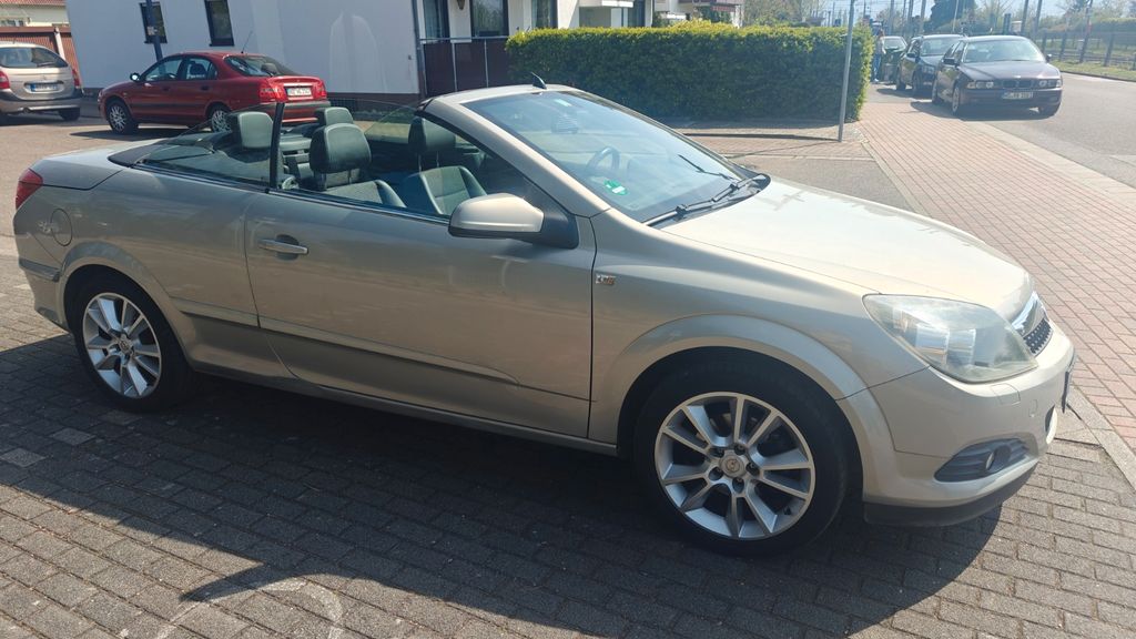 Opel Astra 95.000 km 4.300 &euro; Edingen-Neckarhausen 68535