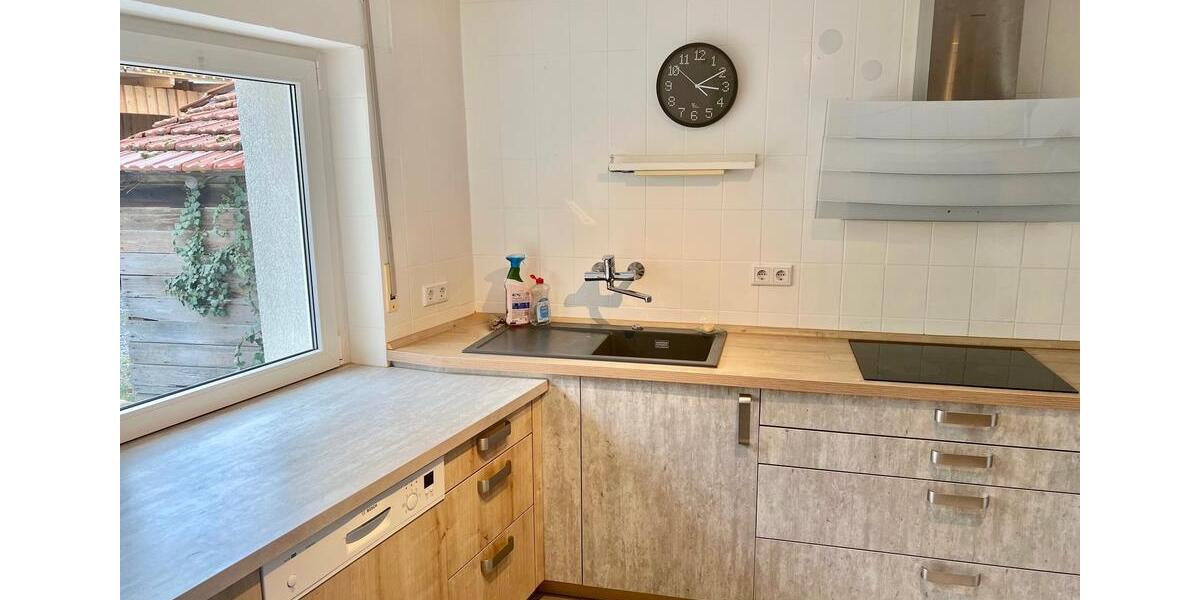 Einfamilienhaus Sinsheim - 6 Zimmer, 162 m&sup2;, 400&euro; | Angebot:25054639