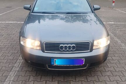Audi A4 192.300 km 2.100 &euro; Mannheim 68219