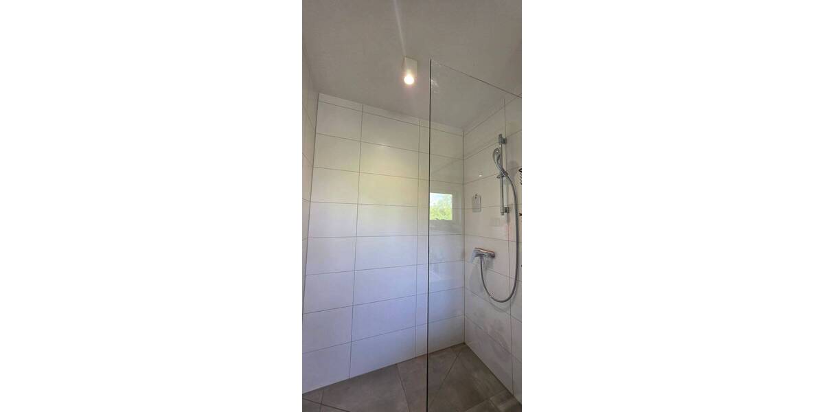Etagenwohnung Sinsheim - 4 Zimmer, 124 m&sup2;, 1.370&euro; | Angebot:26751007
