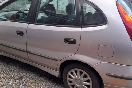 Nissan Almera Tino 126.000 km 1.400 &euro; Rauenberg 69231