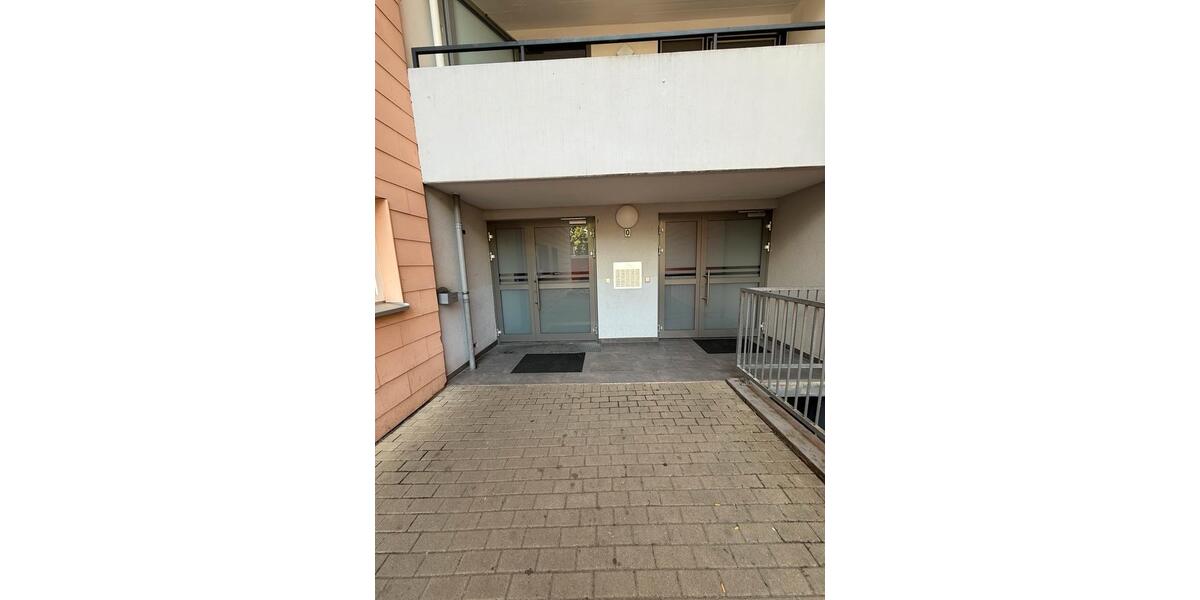 Etagenwohnung Eppelheim - 3.5 Zimmer, 84 m&sup2;, 230.000&euro; | Angebot:27086835