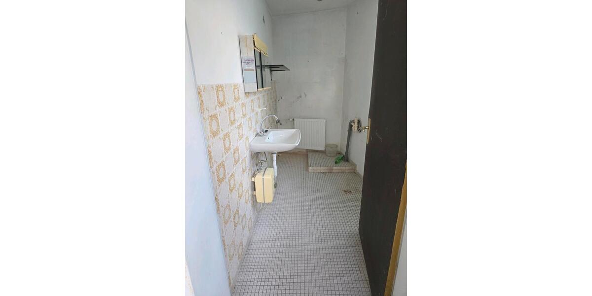 Einfamilienhaus Frankenthal (Pfalz) - 5 Zimmer, 100 m&sup2;, 2.500&euro; | Angebot:26123749