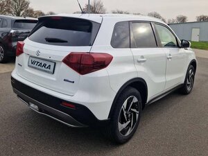 Suzuki Vitara 1.4 Boosterjet Hybrid Allgrip Comfort+ 2.500 km 27.840 &euro; Obrigheim-Asbach 74847