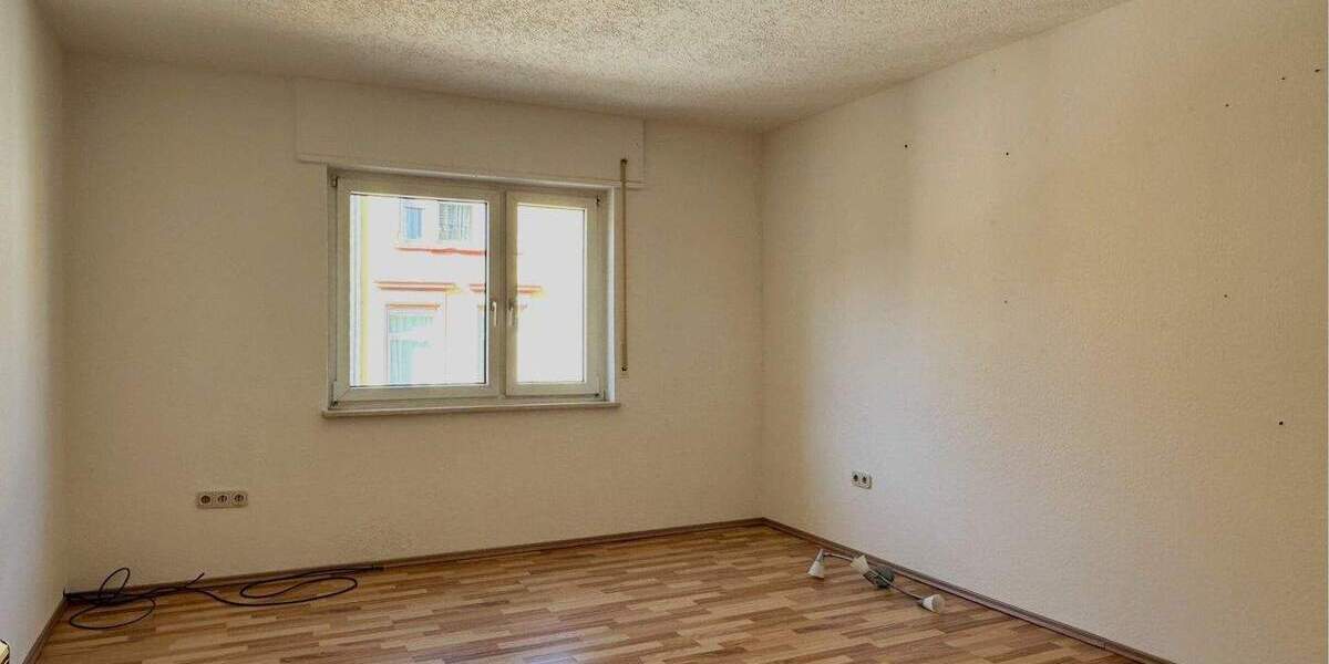 Etagenwohnung Mannheim Neckarstadt - 2 Zimmer, 51 m&sup2;, 480&euro; | Angebot:25426350