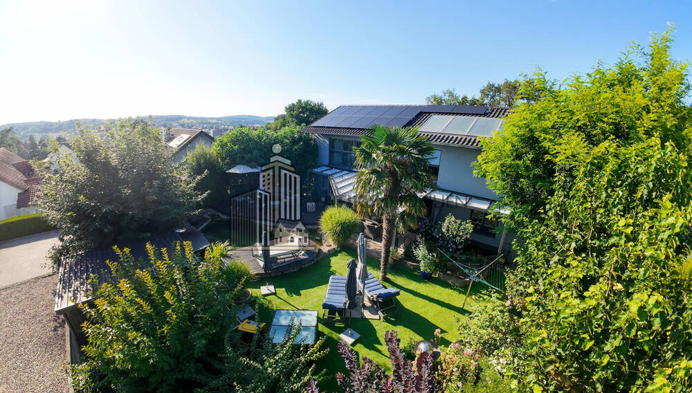 ATIK: Freistehendes Einfamilienhaus mit Schwimmteich und Gartenidylle - Ruhige Feldrandlage - Einfamilienhaus Waibstadt | Angebot:26267357