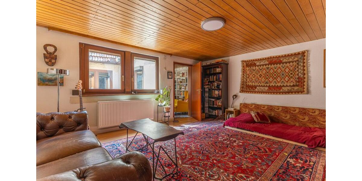 Reihenhaus Eberbach - 7 Zimmer, 165 m&sup2;, 260.000&euro; | Angebot:26701160