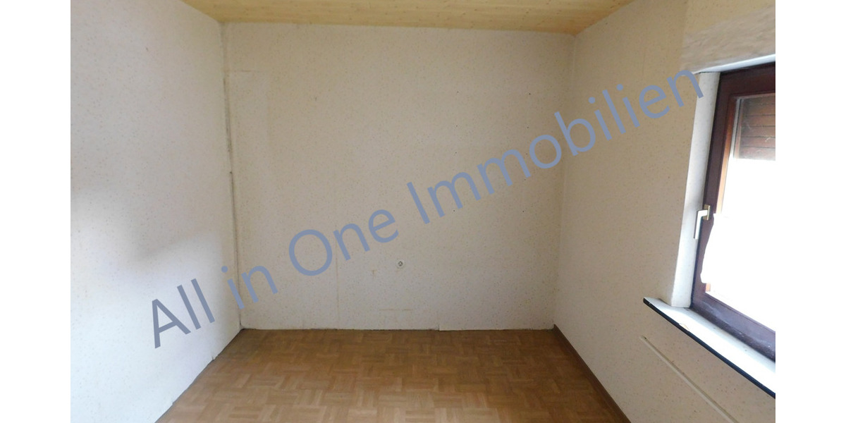 Jetzt in die eigenen 4 Wände !!! EFH OT Weiher 6 zimmer