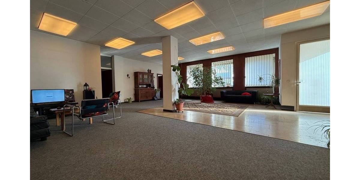 Gewerbeobjekt Mannheim Neckarau - 5 Zimmer, 211 m&sup2;, 295.000&euro; | Angebot:25668058