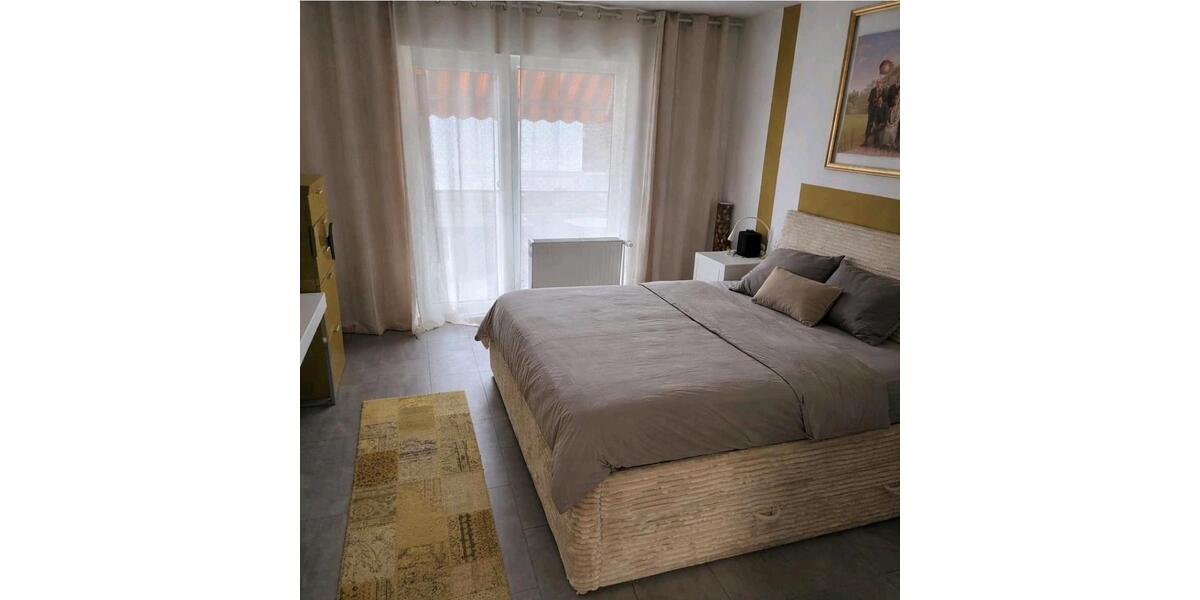 Frisch renoviertes Reihenendhaus mit Garten, Garage & Terrasse 6.5 zimmer