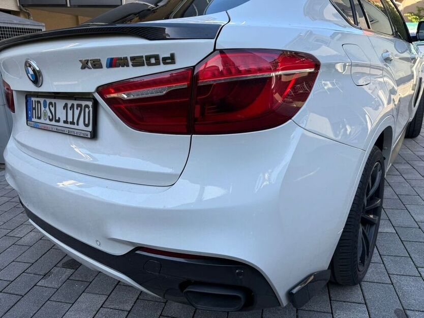 X6 M50