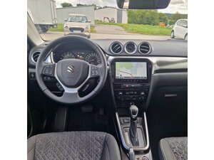 Suzuki Vitara Vollhybrid 1.5 Dualjet Allgrip AGS Comfort+ 4.500 km 29.990 &euro; Obrigheim-Asbach 74847