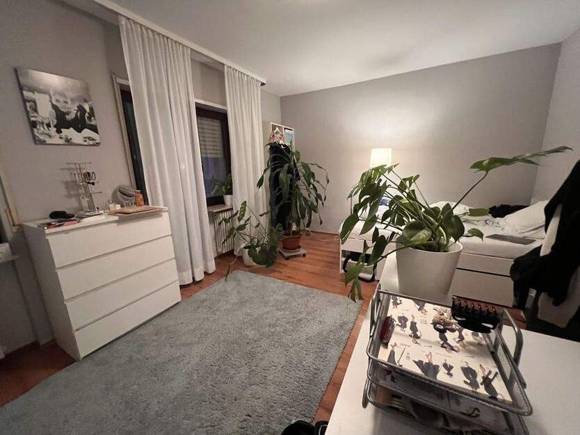 Schöne 2-Zimmer-Wohnung mit Balkon und EBK 2 zimmer