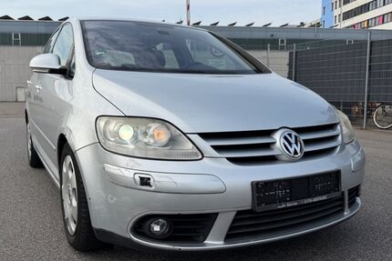 VW Golf 214.887 km 2.400 &euro; Hockenheim 68766