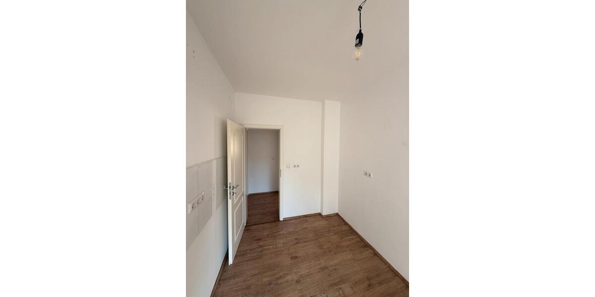 Etagenwohnung Viernheim - 2.5 Zimmer, 70 m&sup2;, 1.050&euro; | Angebot:26335157