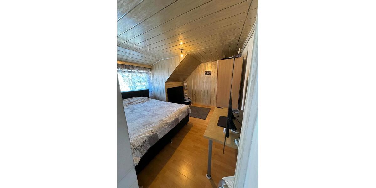 Etagenwohnung Edingen-Neckarhausen Neckarhausen - 1 Zimmer, 55 m&sup2;, 1.000&euro; | Angebot:25608420