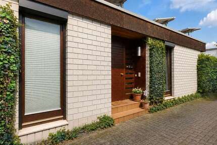 Haus Weinheim - 5 Zimmer, 148 m&sup2;, 1.750&euro; | Angebot:27470173