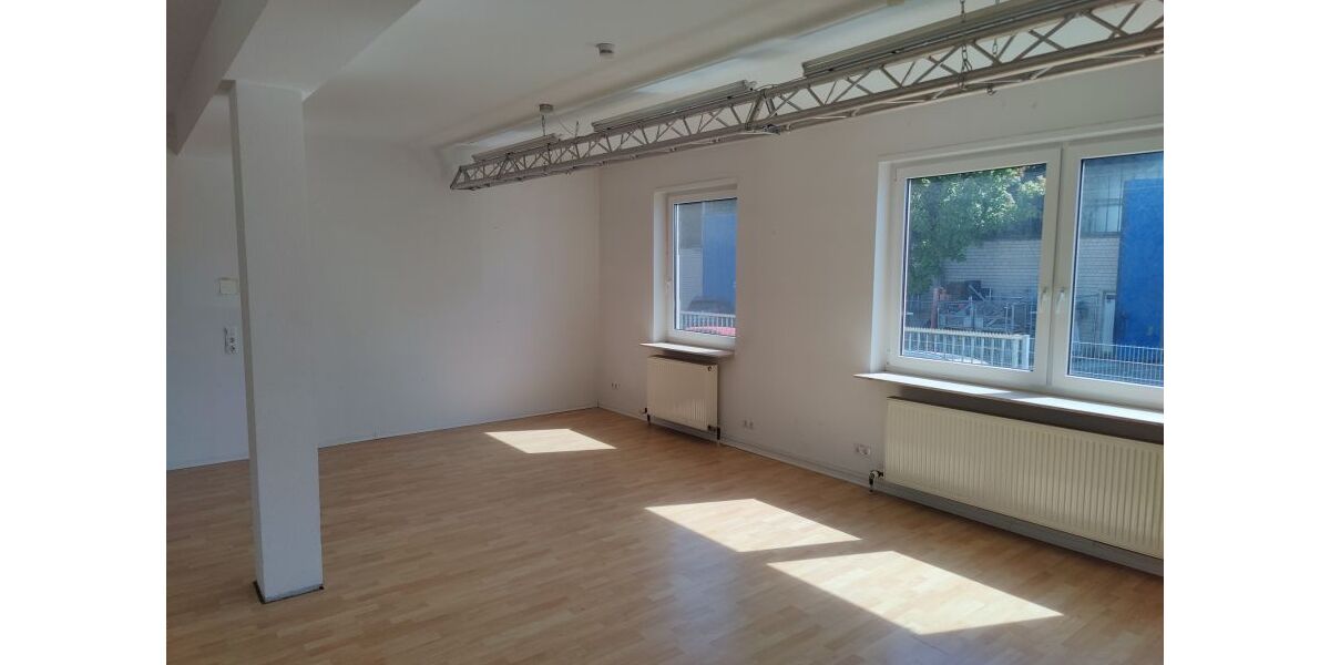 Helles BüroStudioAtelier, 51 m², mit Klimaanlage und Parkmöglichkeiten - Gewerbeobjekt Mannheim Neckarstadt-West | Angebot:27353262